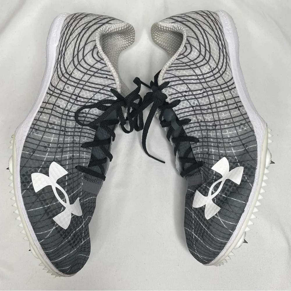 Under Armour Kick Distance 3 Black White Mens Size 10.5